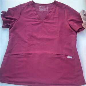 Figs Women's Short Sleeve Maroon Top